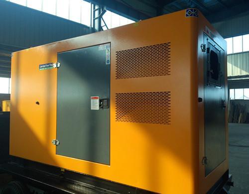 阿克塞汽油发电机组电瓶电解液的密度应该保持在什么范围？